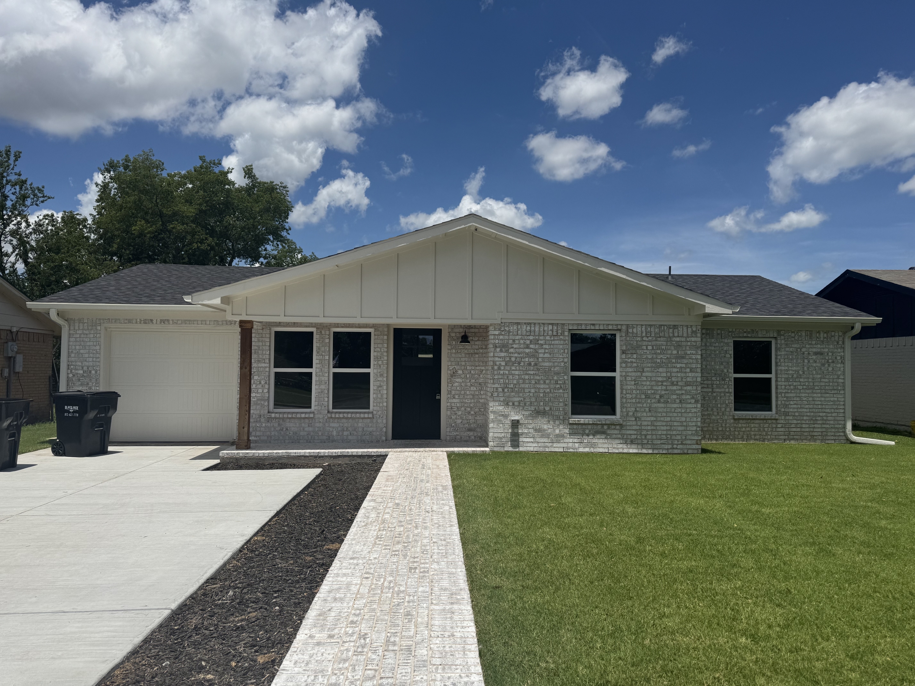 2510 Bliss Street